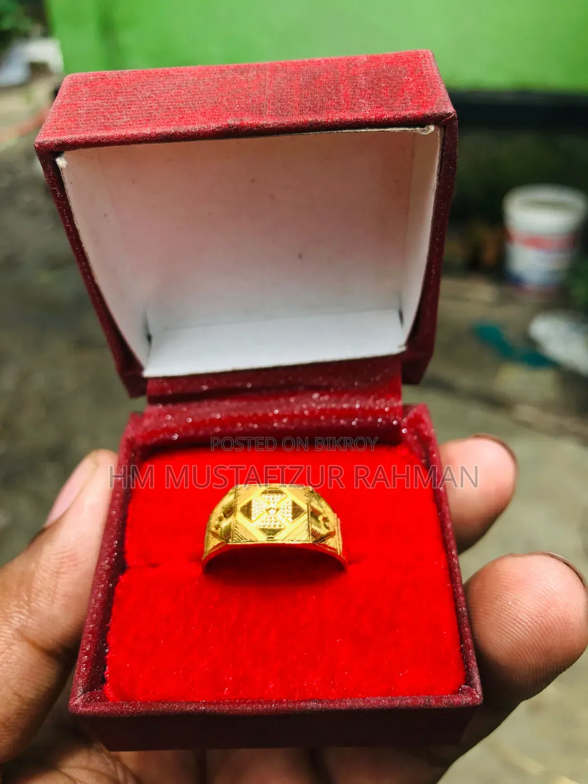 আর্জেন্ট টাকার প্রয়োজন