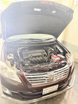 Toyota Premio 2015 Maroon