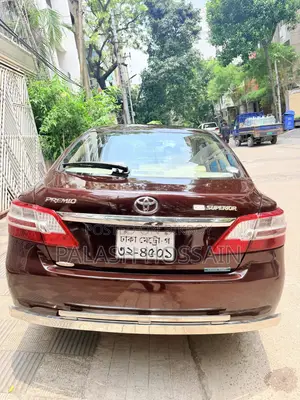 Toyota Premio 2015 Maroon