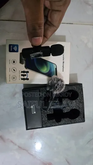 ওয়্যারলেস লাভালিয়ার মাইক্রোফোন
