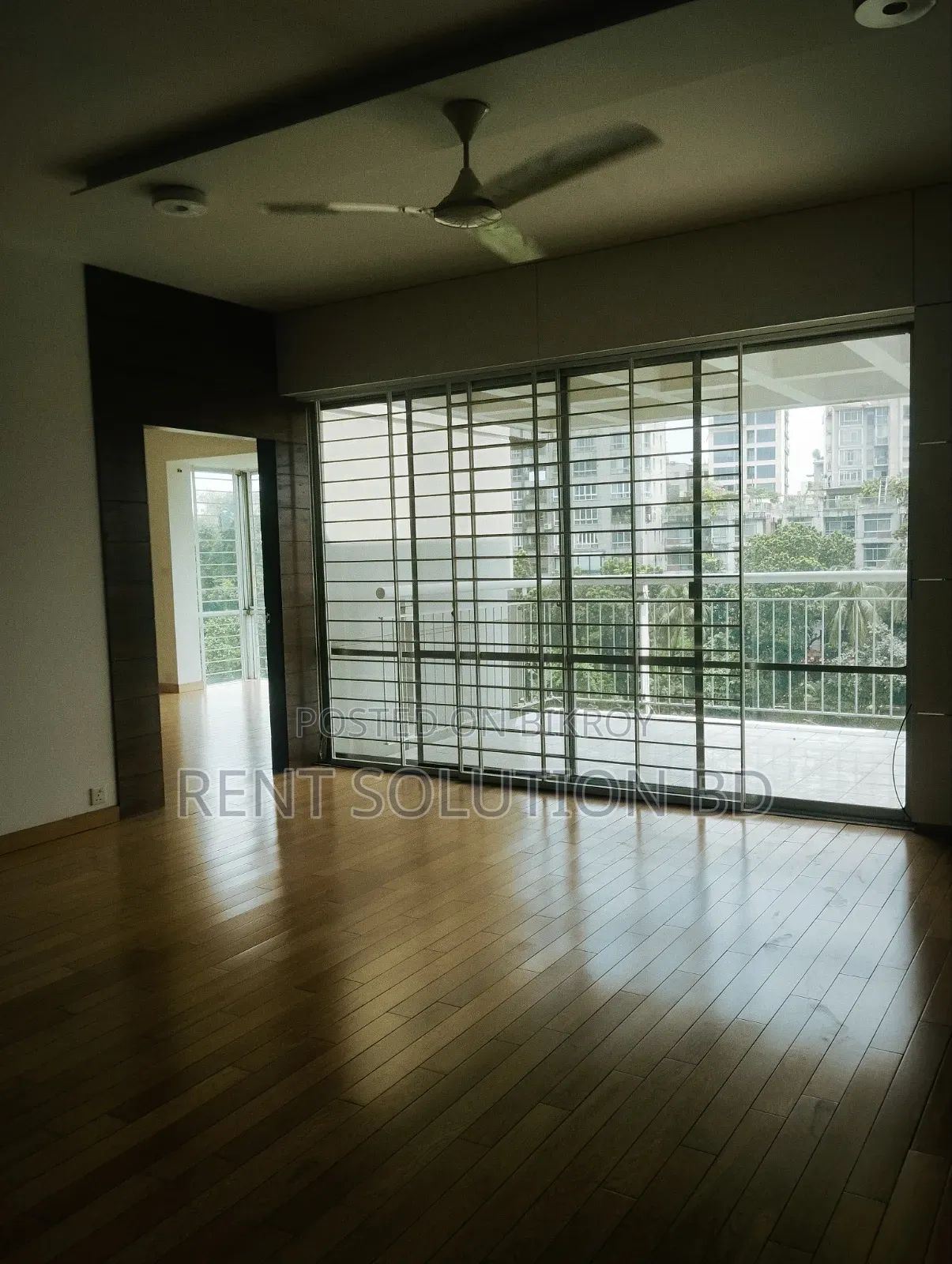 4 Bedroom Apartment in Gulshan for rent