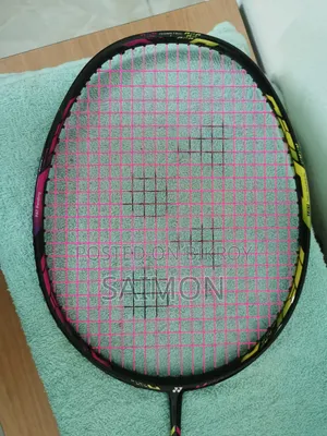 Yonex Duora 10LT
