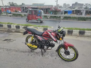 রানার বাইক আরটি ৮০ ২০১৮ লাল