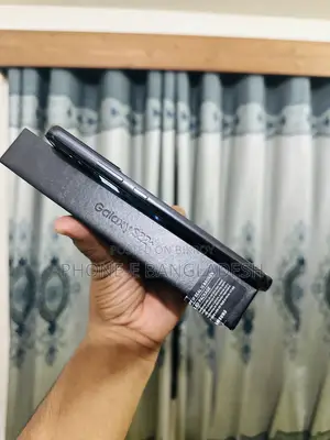 স্যামসাং গ্যালাক্সি এস২২+ ৫জি ২৫৬ জিবি ব্ল্যাক
