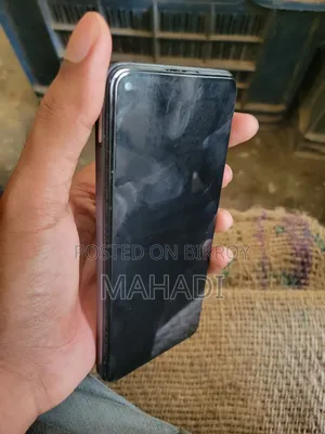 রিয়েলমি ১০ ১২৮ জিবি পার্পল