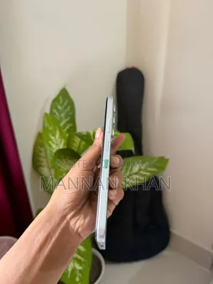 Infinix Hot 60i 256 GB White