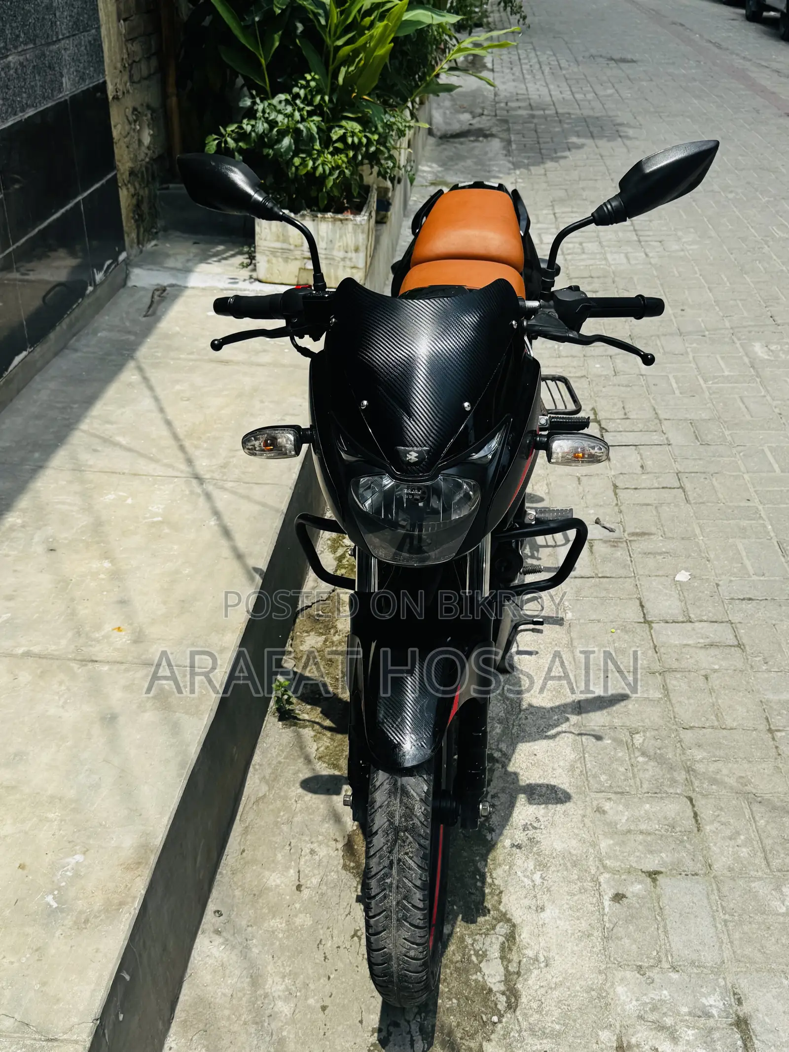 বাজাজ পালসার ১৫০ ২০২২ কালো