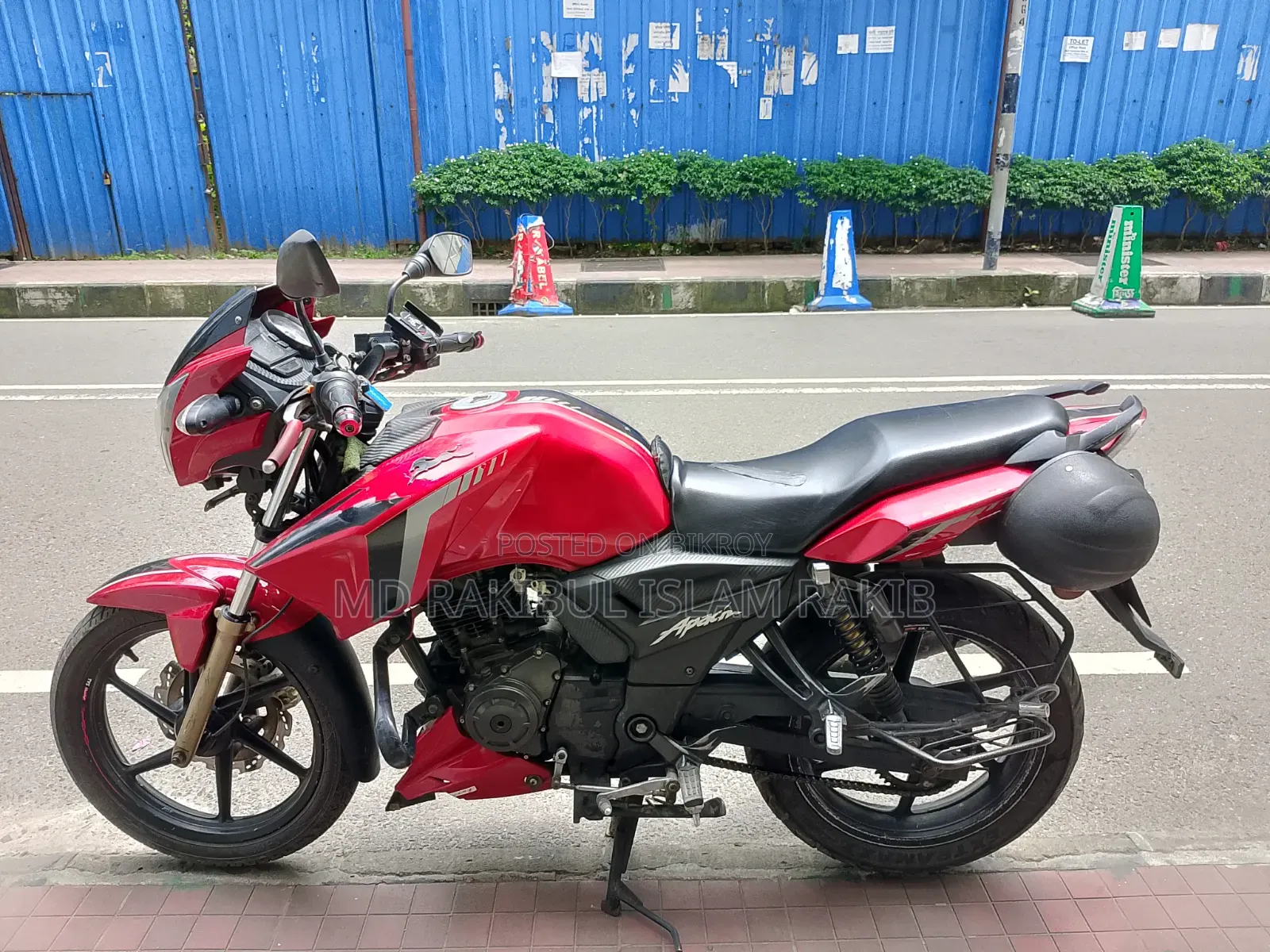 TVS Apache RTR 160 2V 2021 Red