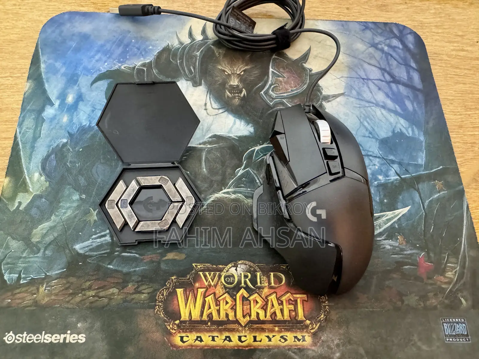Logitech G502 Hero RGB Gaming Mouse With Steelseries Mouse Pad