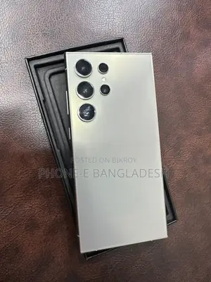 স্যামসাং গ্যালাক্সি এস২৪ আল্ট্রা ২৫৬ জিবি সিলভার