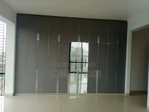 গুলশানে ৪ বেডরুমের অ্যাপার্টমেন্ট ভাড়ার জন্য