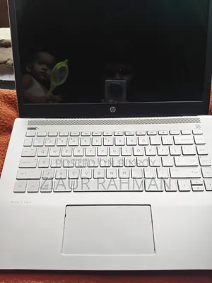 Laptop HP 14-Dq1088wm 4GB Intel Core i3 HDD 1TB