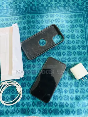 অ্যাপল আইফোন ১১ ১২৮ জিবি ব্ল্যাক