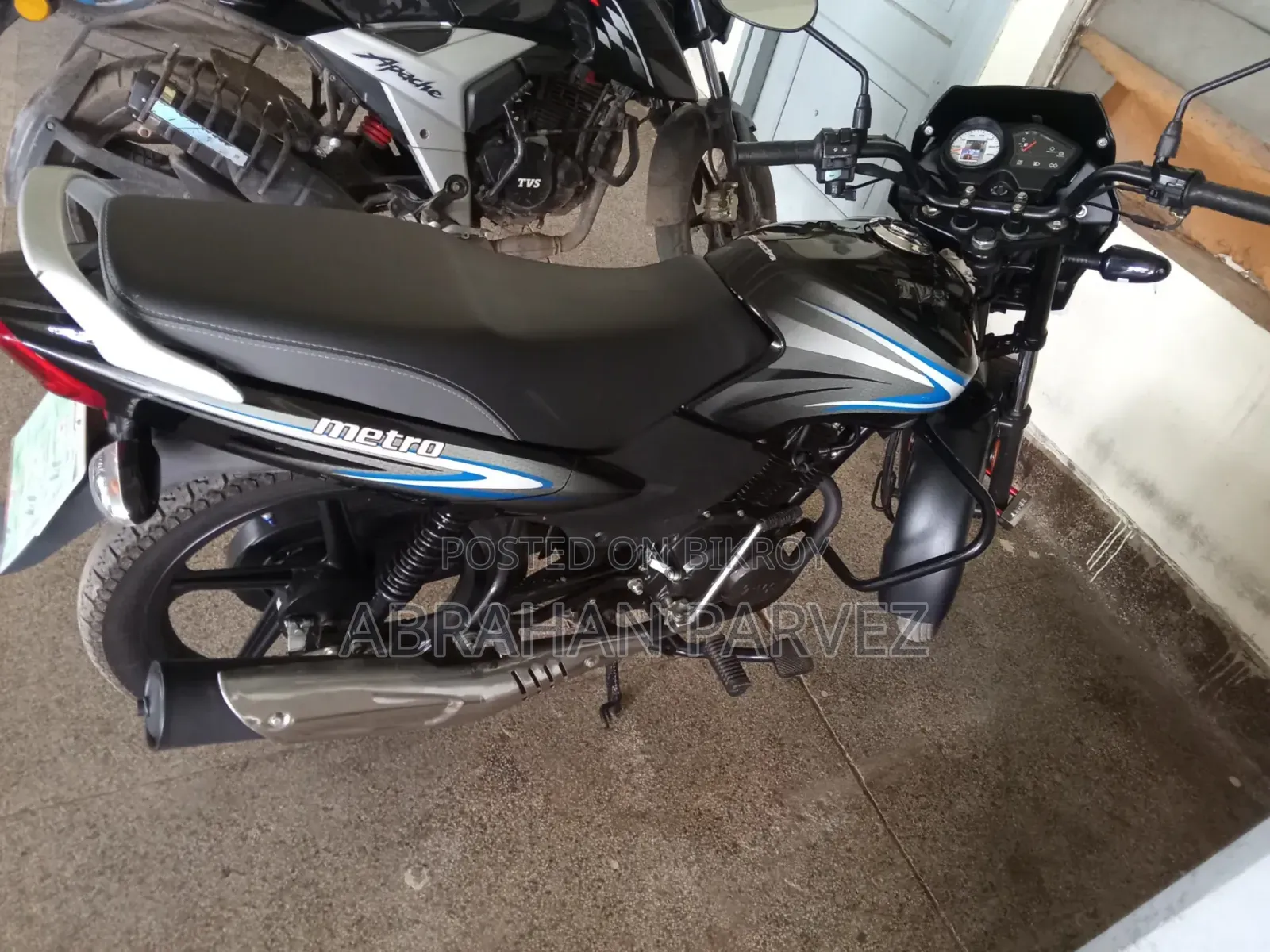 TVS Metro 2025 Black
