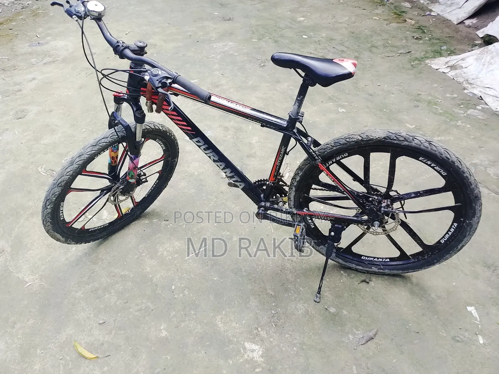 Duranta Alloy 21-Speed Dynamic X-800 Bicycle.