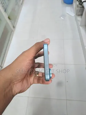 Apple iPhone 16 128 GB Blue