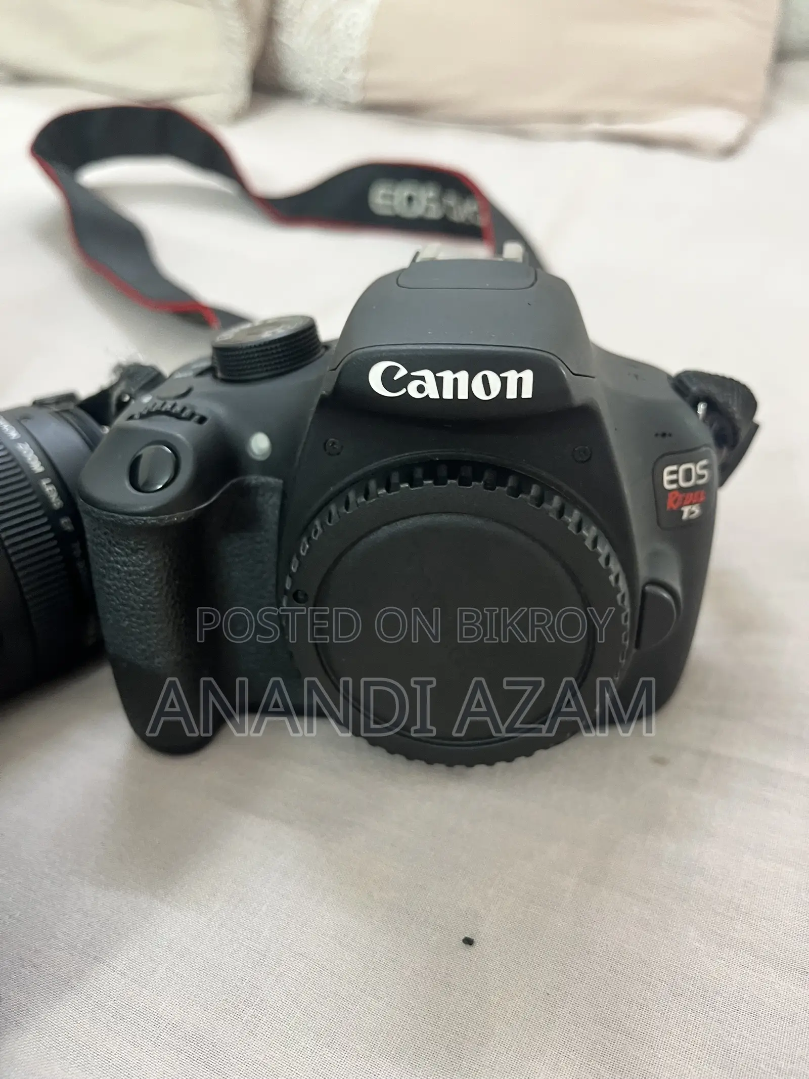 Canon 1200D Rebel T5