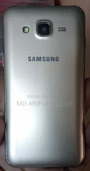 Samsung Galaxy J5 8 GB Gold