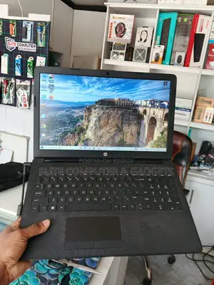 Laptop HP 15 4GB Intel Celeron HDD 500GB