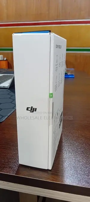 Dji Osmo Mobile 8p (Standard Set)