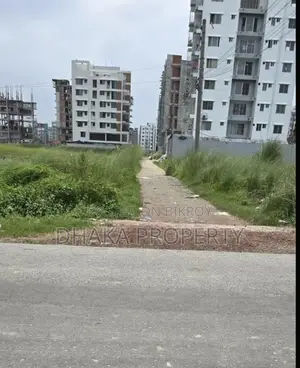 Metro Rail Station 3 Katha South at Sector-15/F