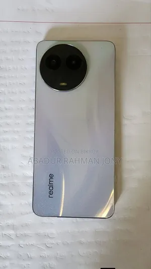 রিয়েলমি ১১ ১২৮ জিবি রোজ গোল্ড