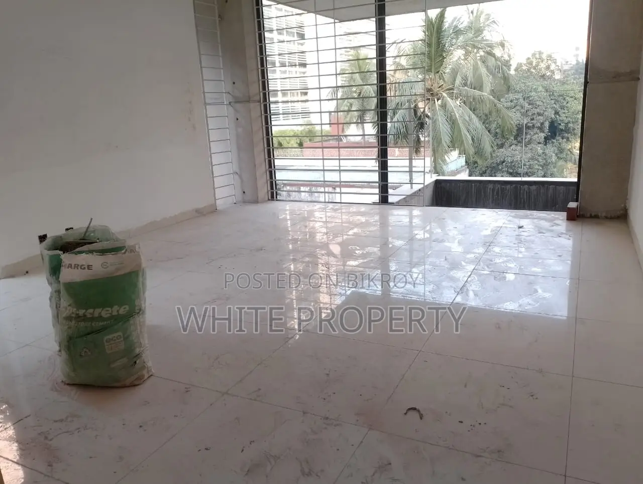 গুলশানের হোয়াইট প্রপার্টিতে ৩ বেডরুমের অ্যাপার্টমেন্ট বিক্রির জন্য
