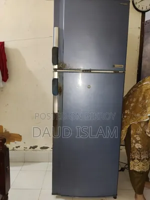 Sharp Fridge 340L