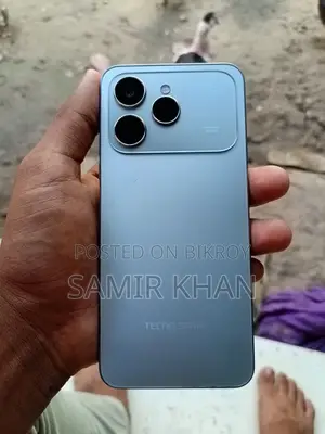 Tecno Spark 40 128 GB Silver