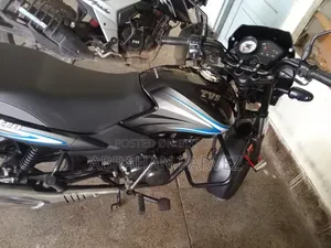 TVS Metro 2025 Black