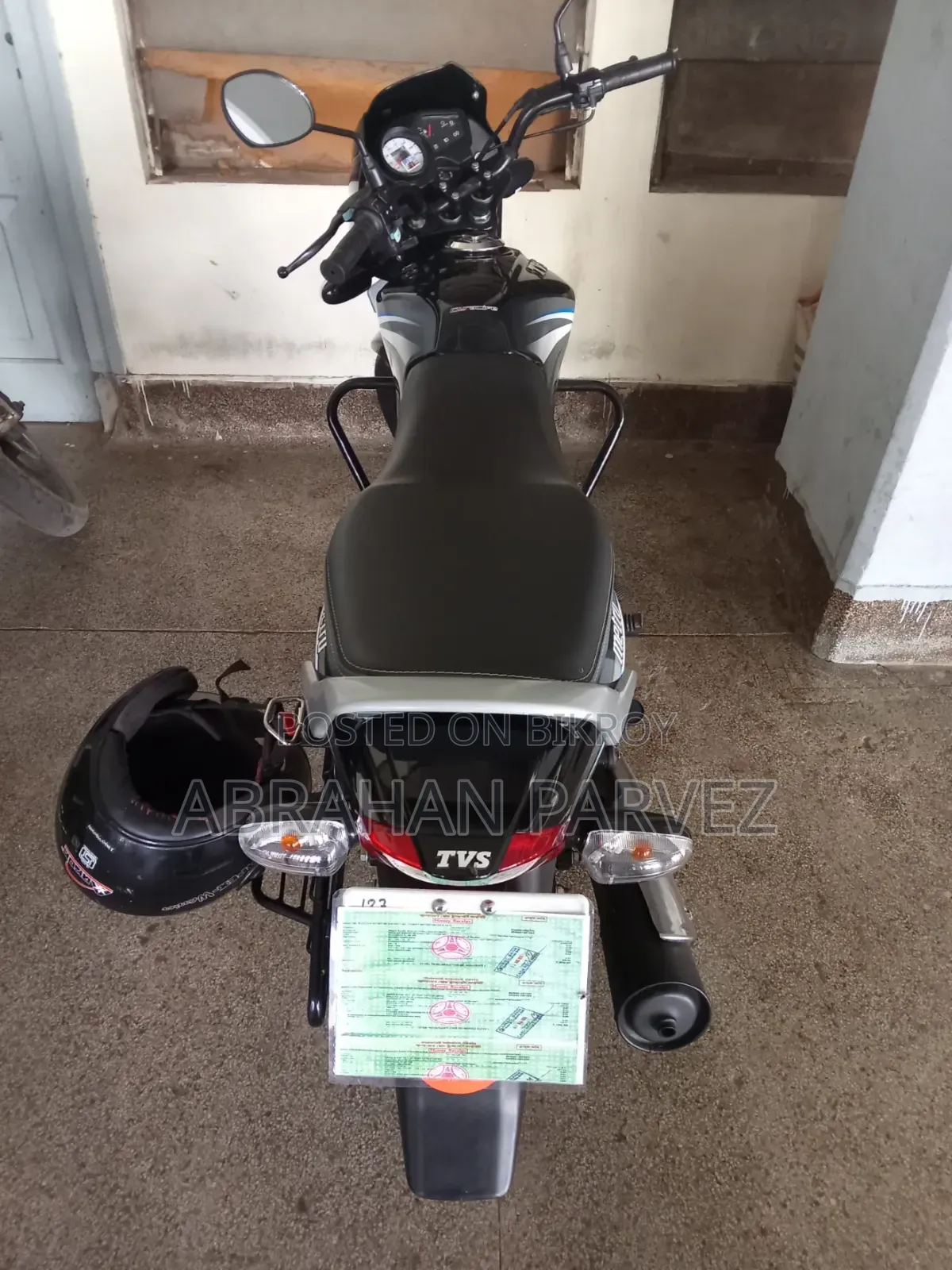 TVS Metro 2025 Black