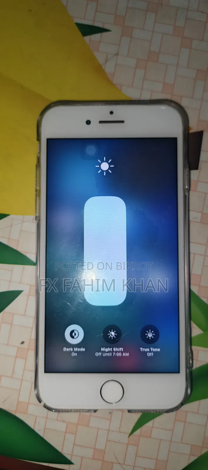 অ্যাপল আইফোন ৮ ৬৪ জিবি হোয়াইট