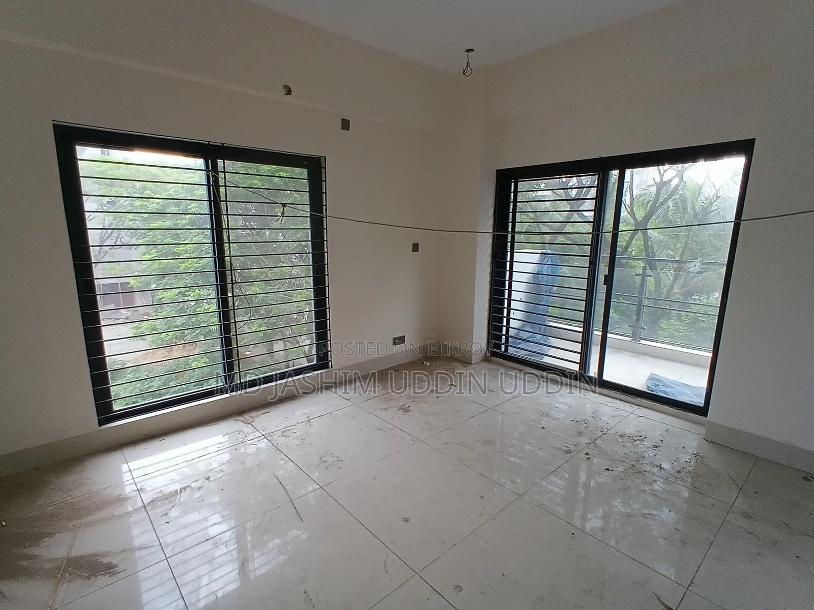 4-Bedroom Apartment in Basundhara for sale