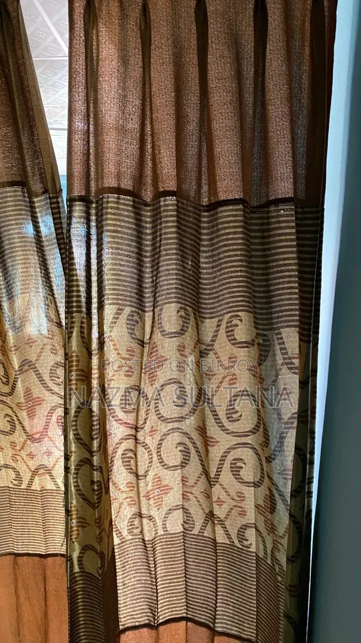 12 curtains will be sold