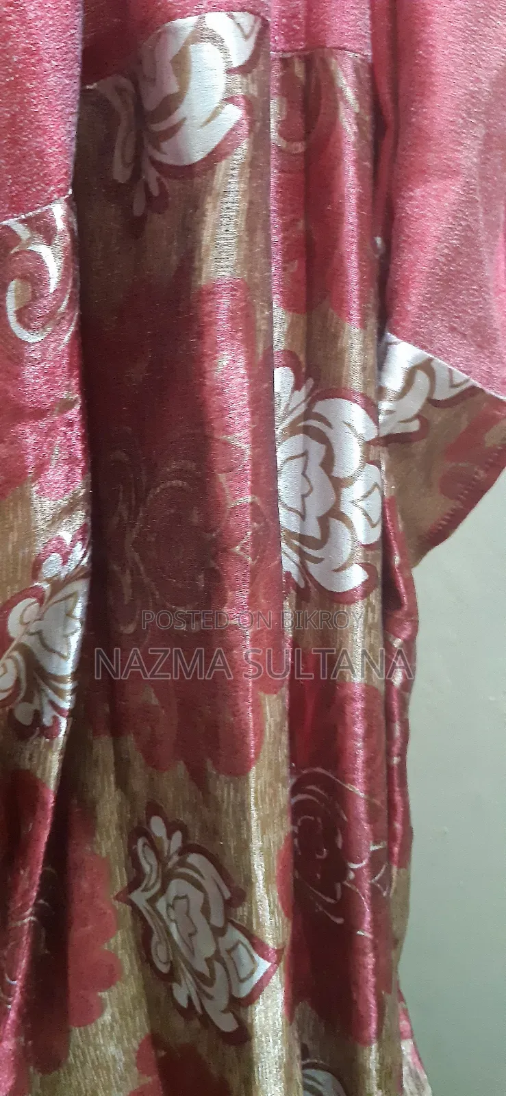 12 curtains will be sold