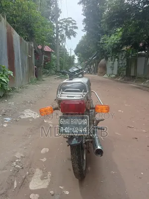 Yamaha 2022 Silver