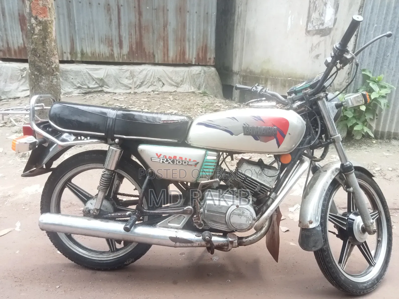 Yamaha 2022 Silver