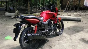 Hero Hunk 2016 Red