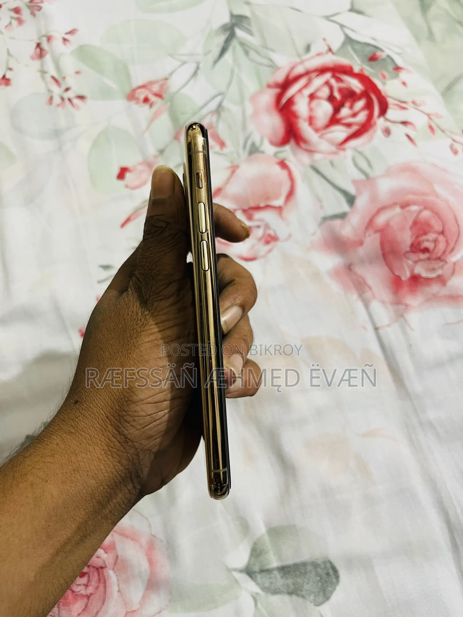 অ্যাপল আইফোন ১১ প্রো ২৫৬ জিবি রোজ গোল্ড