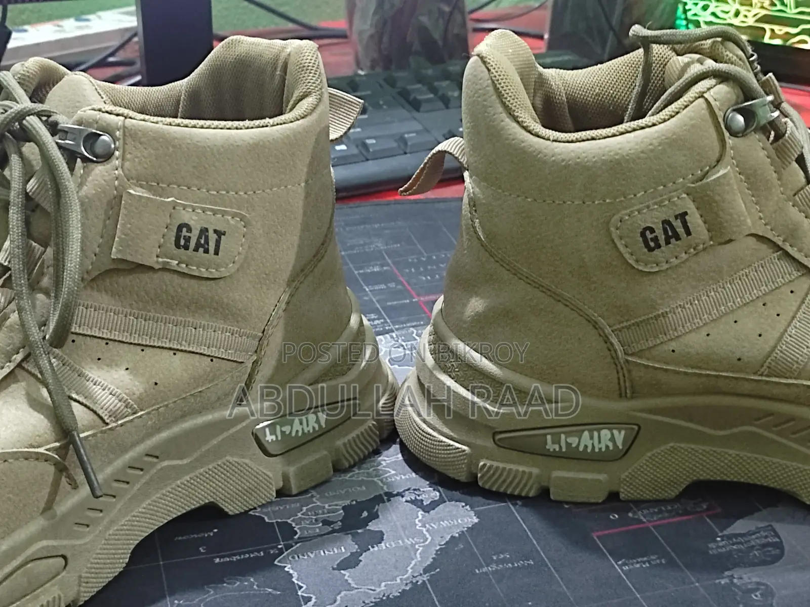 CAT Men's Casual Shoes – Used – Size : 42-43