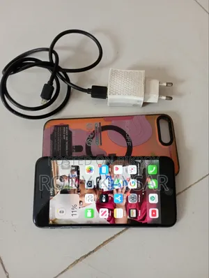 Apple iPhone 7 Plus 32 GB Black