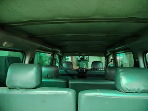 টয়োটা টাউনএস ২০১০ সিলভার