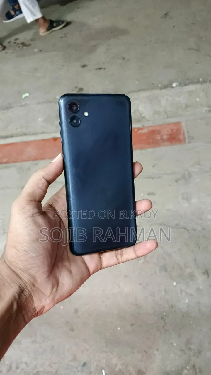 স্যামসাং গ্যালাক্সি এ০৪ ৩২ জিবি কালো