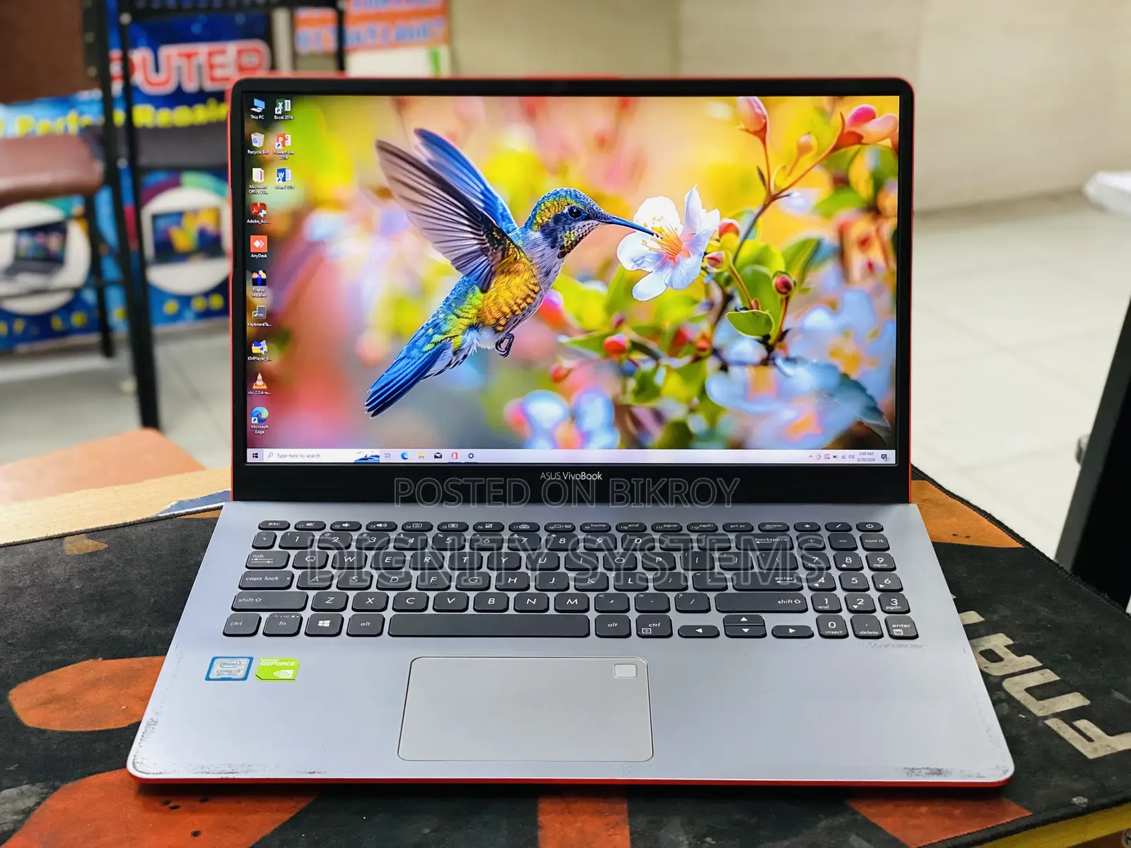 Laptop Asus Vivobook 15 8GB Intel Core i3 SSD 128GB