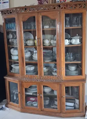 টু পার্ট সেগুন কাঠের শোকেস