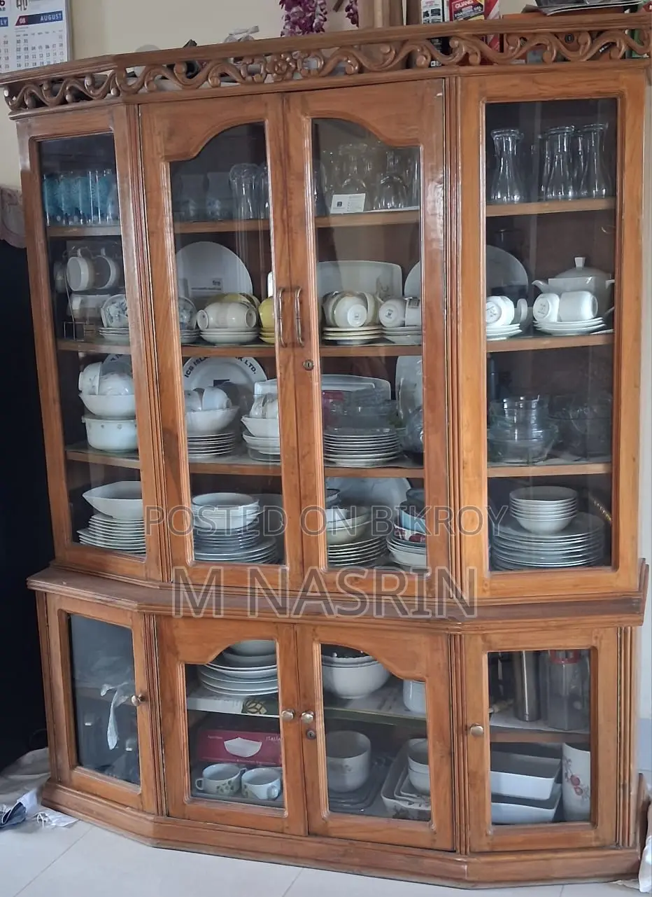 টু পার্ট সেগুন কাঠের শোকেস