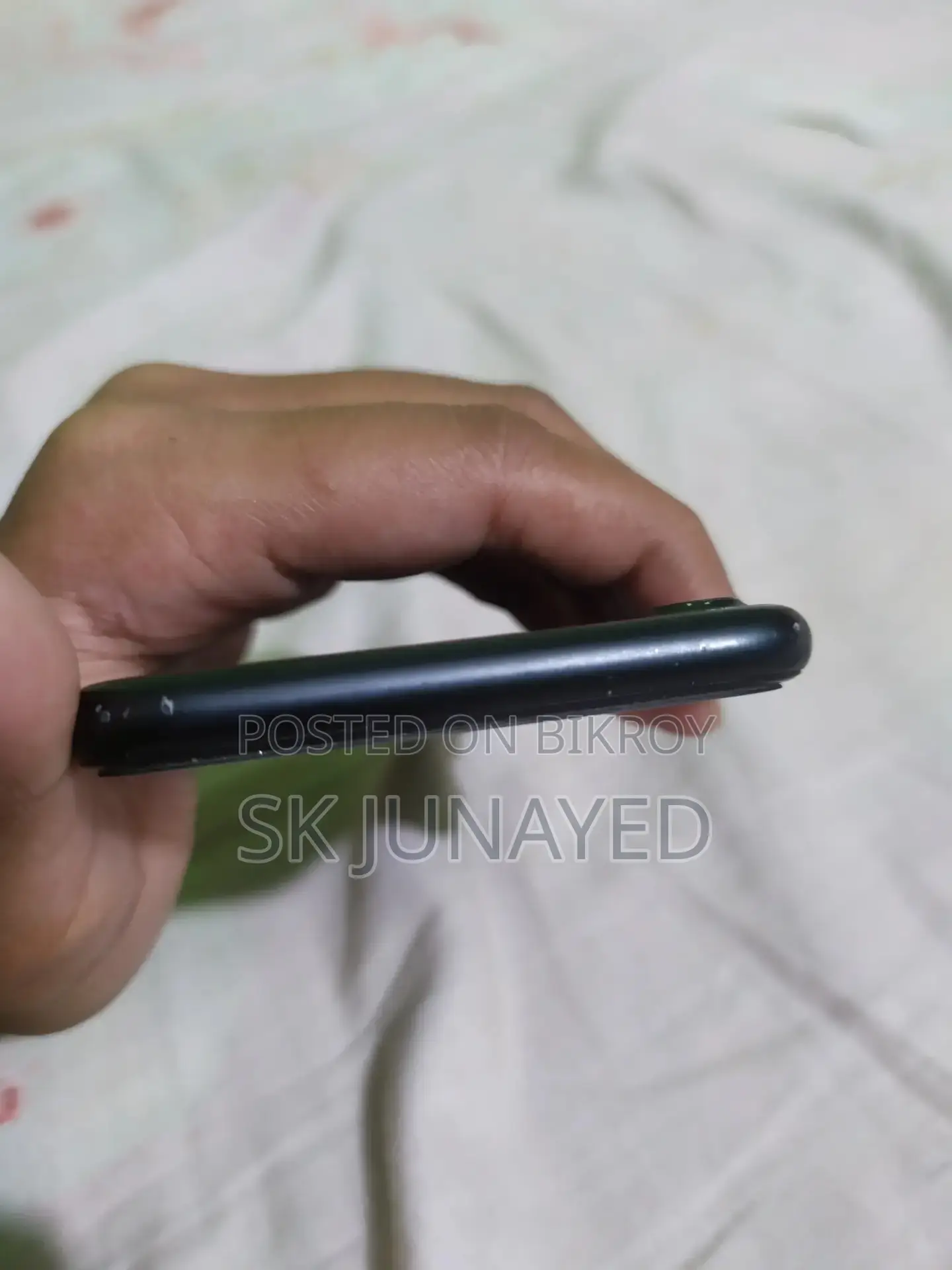 অ্যাপল আইফোন ৭ ১২৮ জিবি ব্ল্যাক
