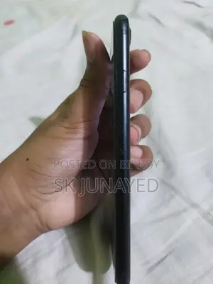 অ্যাপল আইফোন ৭ ১২৮ জিবি ব্ল্যাক