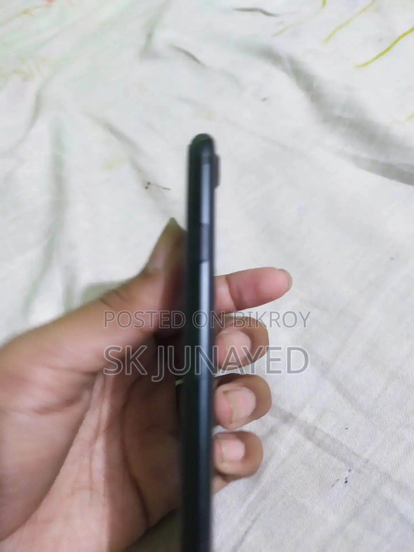 অ্যাপল আইফোন ৭ ১২৮ জিবি ব্ল্যাক