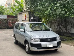 টয়োটা প্রবক্স ২০০৪ সিলভার